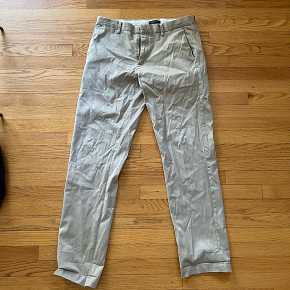 Banana Republic Rapid Movement Khaki 34 x 36 - Picture 1 of 3